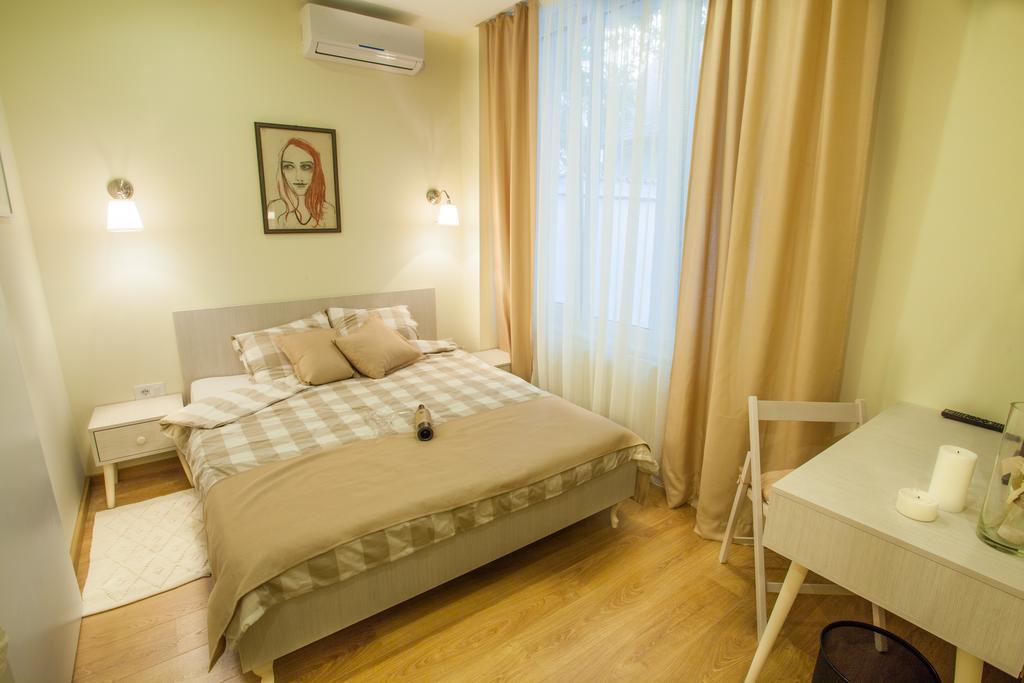 Bed&Breakfast Kod Smilje Bed & Breakfast Belgrade Exterior photo